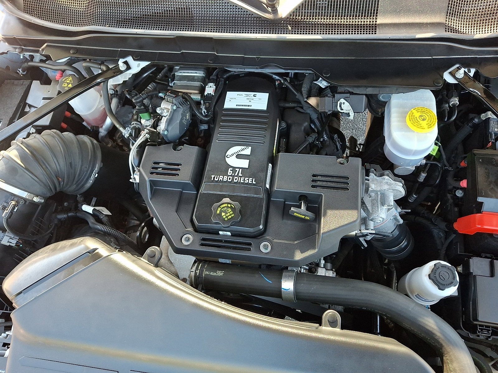 Used 2024 RAM 3500 Tradesman w/ Chrome Appearance Group AWD/4WD image 27