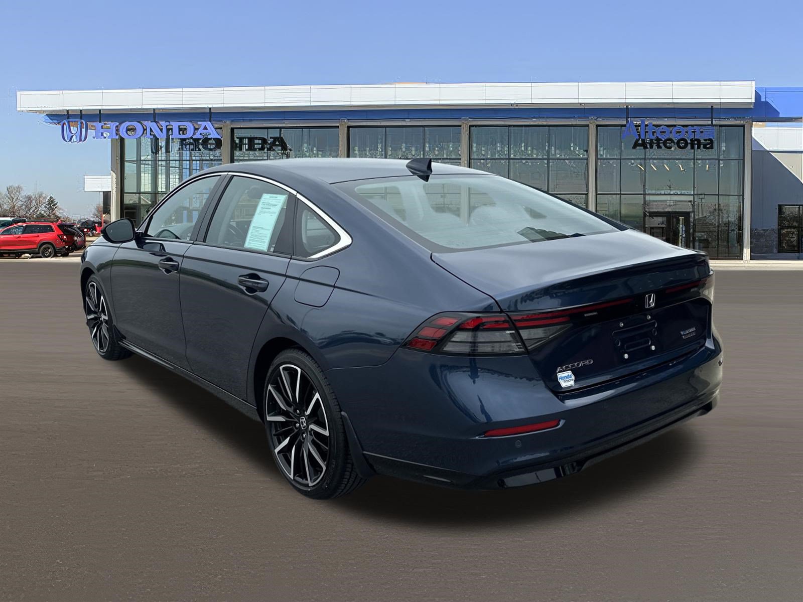 Used 2025 Honda Accord Touring image 3