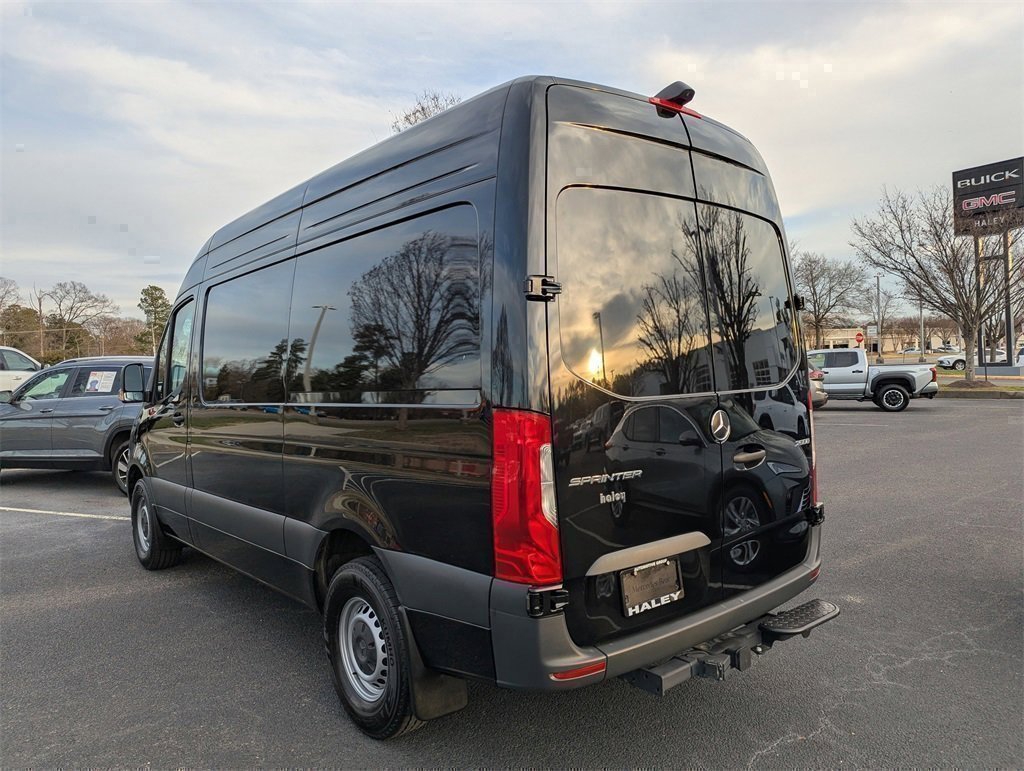 Used 2024 Mercedes-Benz Sprinter 144 Cargo image 6