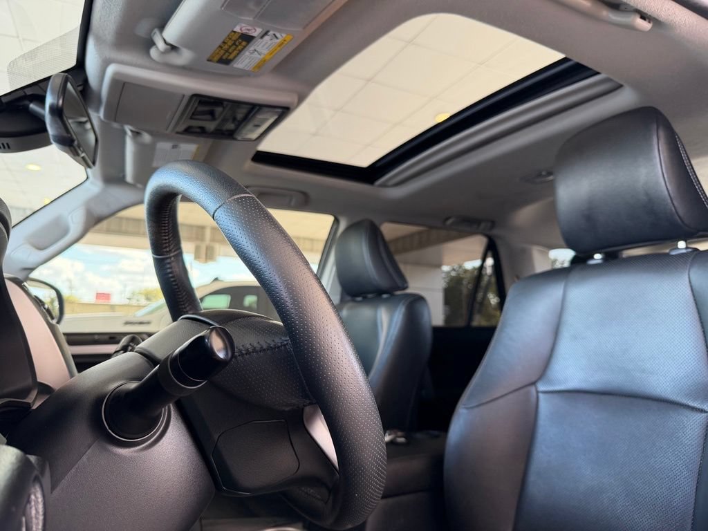 Used 2021 Toyota 4Runner Limited RWD image 15
