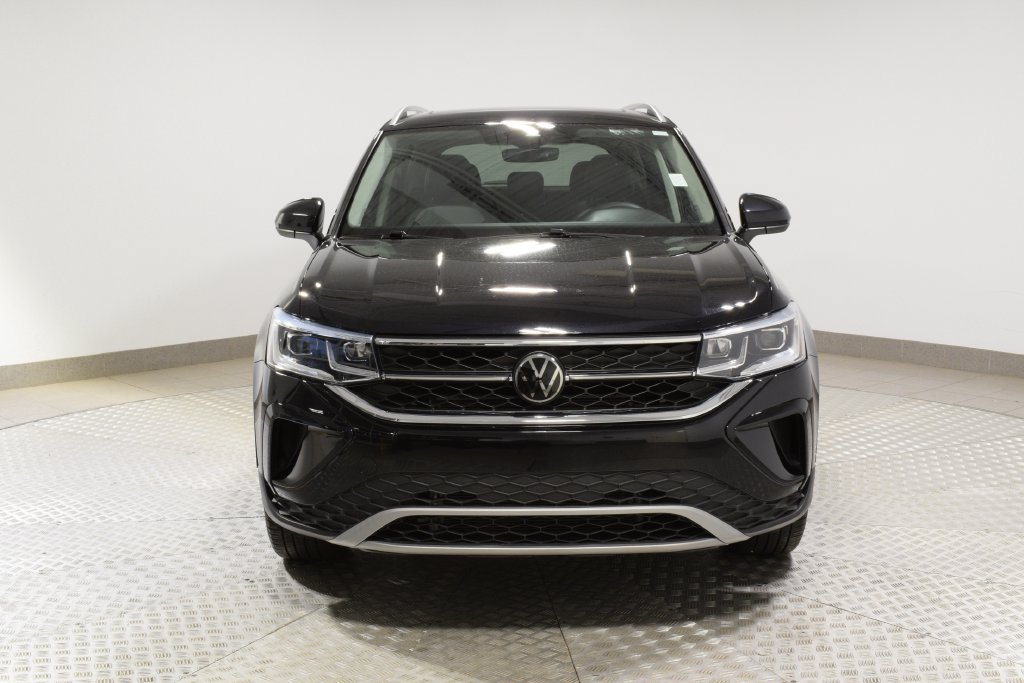 Used 2023 Volkswagen Taos SEL AWD/4WD image 8