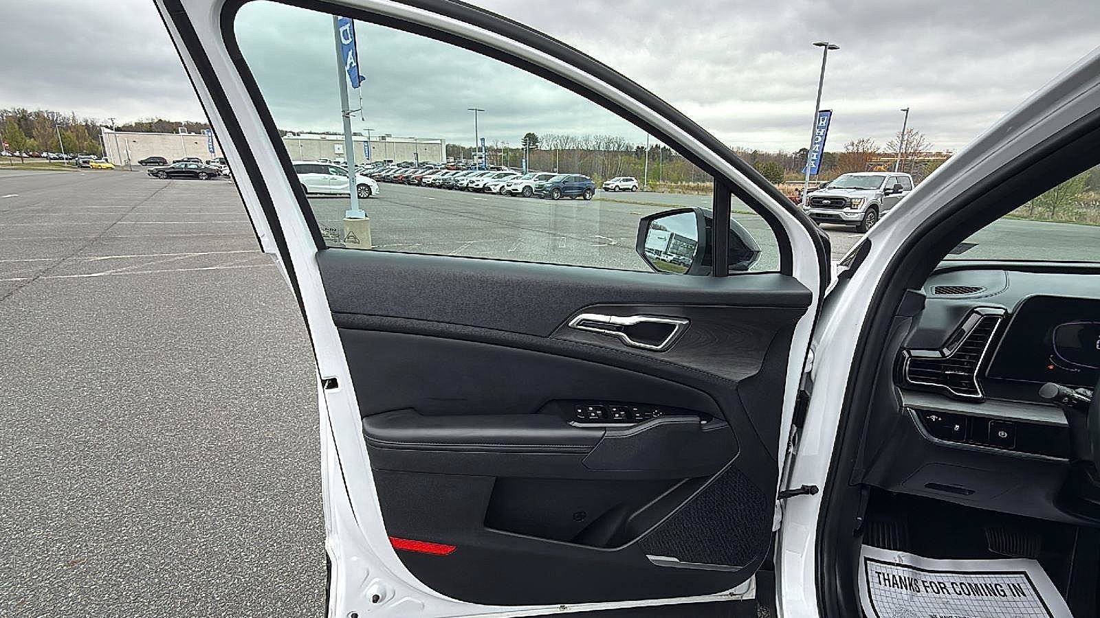 Used 2023 Kia Sportage X-Line AWD/4WD image 24