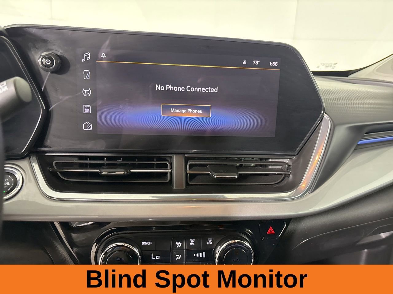 Used 2024 Chevrolet Trax LT w/ Driver Confidence Package FWD image 13