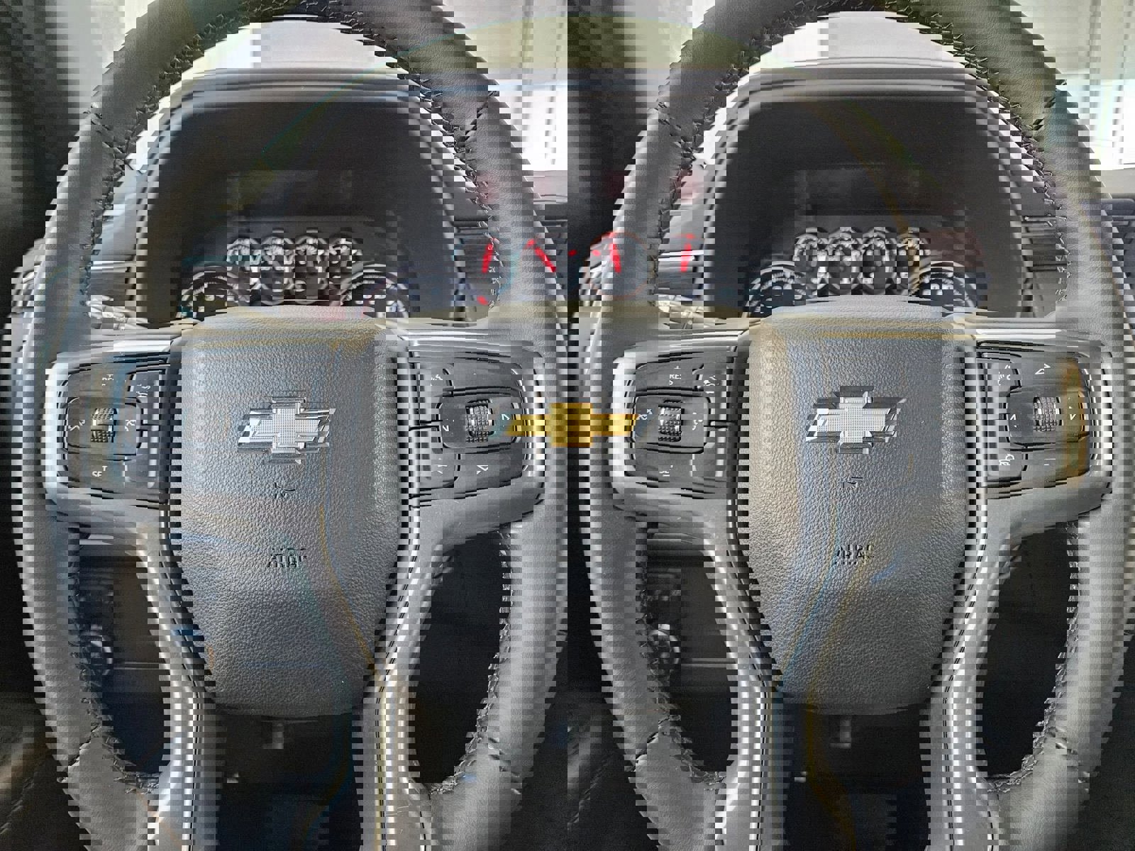 Used 2024 Chevrolet Tahoe LS image 11