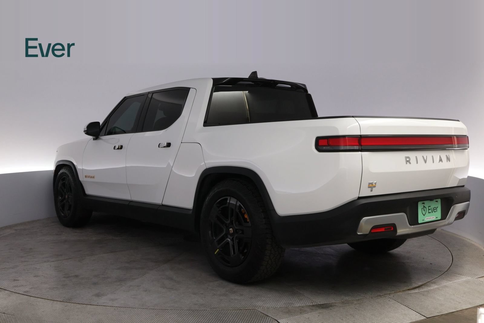 Used 2023 Rivian R1T Adventure Quad AWD/4WD image 17