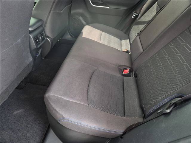 Used 2022 Toyota RAV4 SE AWD/4WD image 18