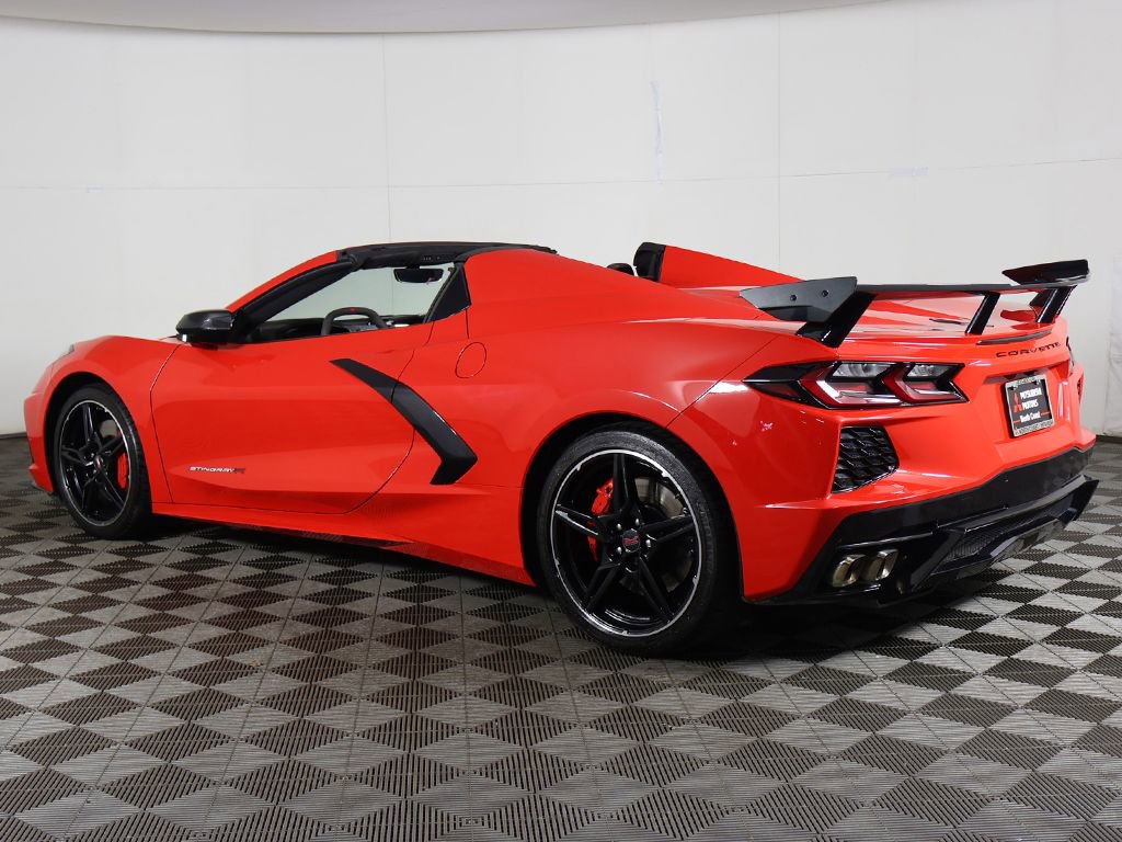 Used 2022 Chevrolet Corvette Stingray Premium Conv w/ Z51 Performance Package image 9