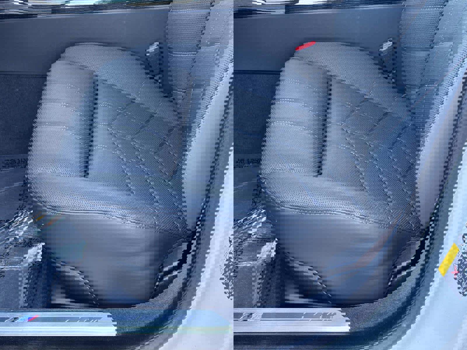 Certified 2025 BMW i7 eDrive50 w/ M Sport Package image 20