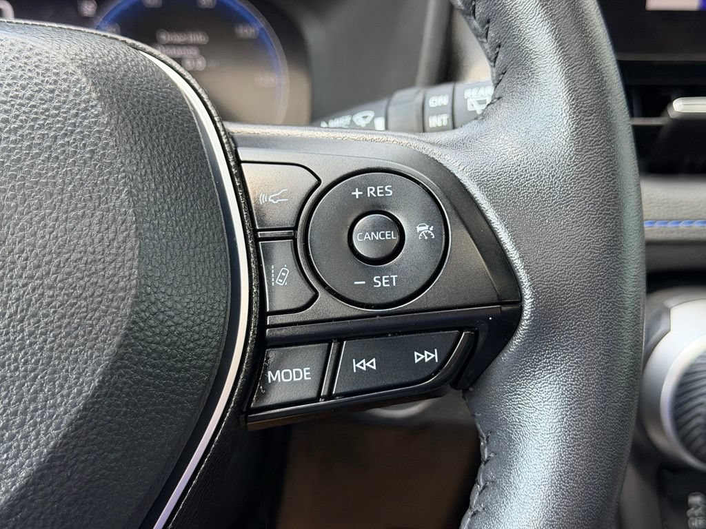 Used 2024 Toyota RAV4 XSE w/ Advanced Technology Package AWD/4WD image 19