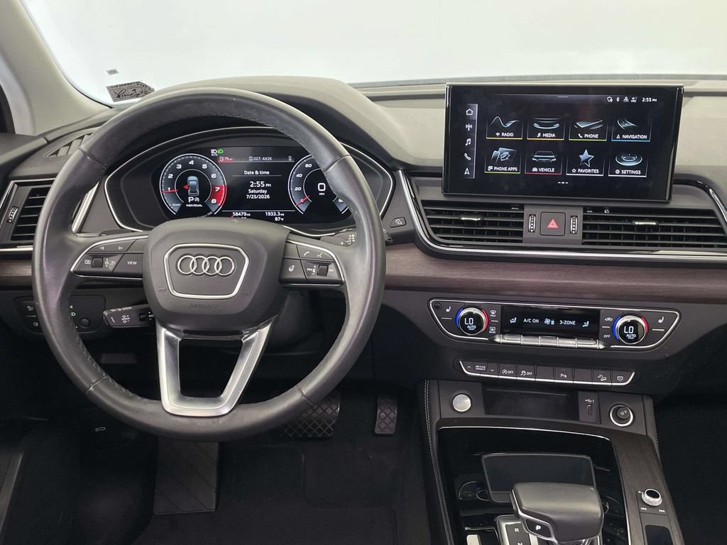 Used 2021 Audi Q5 2.0T Premium Plus w/ Premium Plus Package AWD/4WD image 23