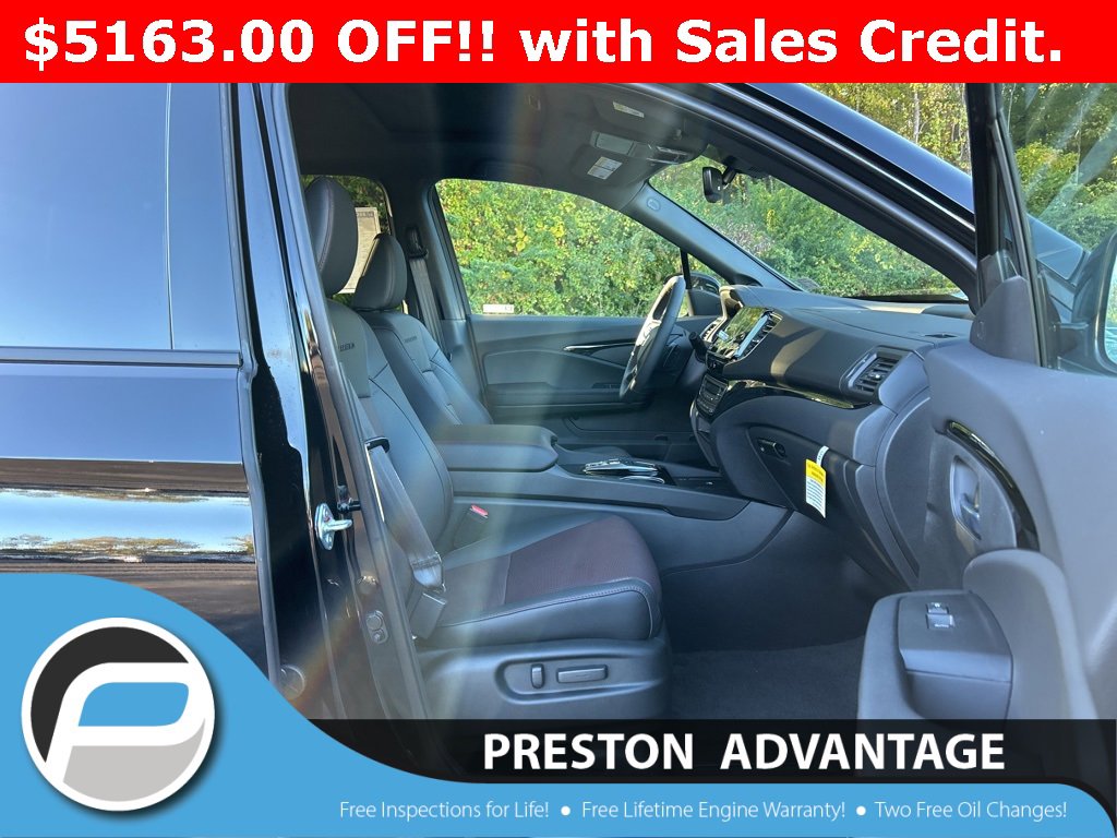 New 2026 Honda Ridgeline Black Edition image 8