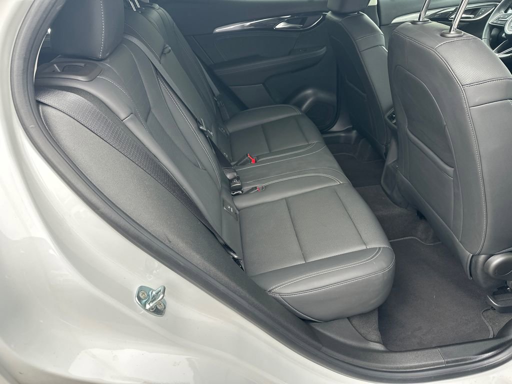 Certified 2025 Buick Envision Preferred image 15