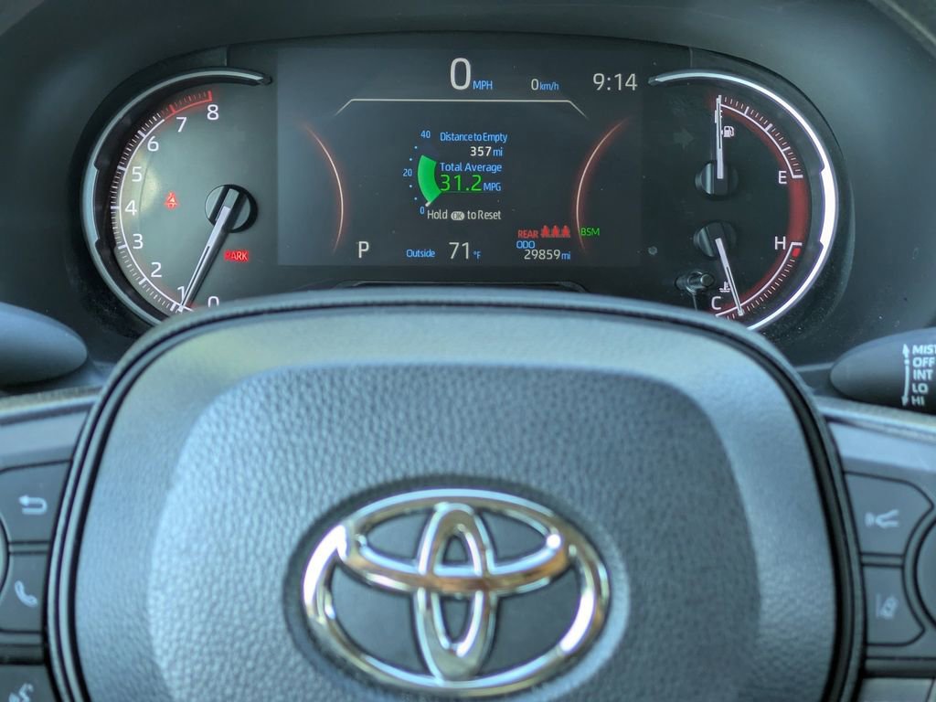 Used 2025 Toyota RAV4 XLE FWD image 26