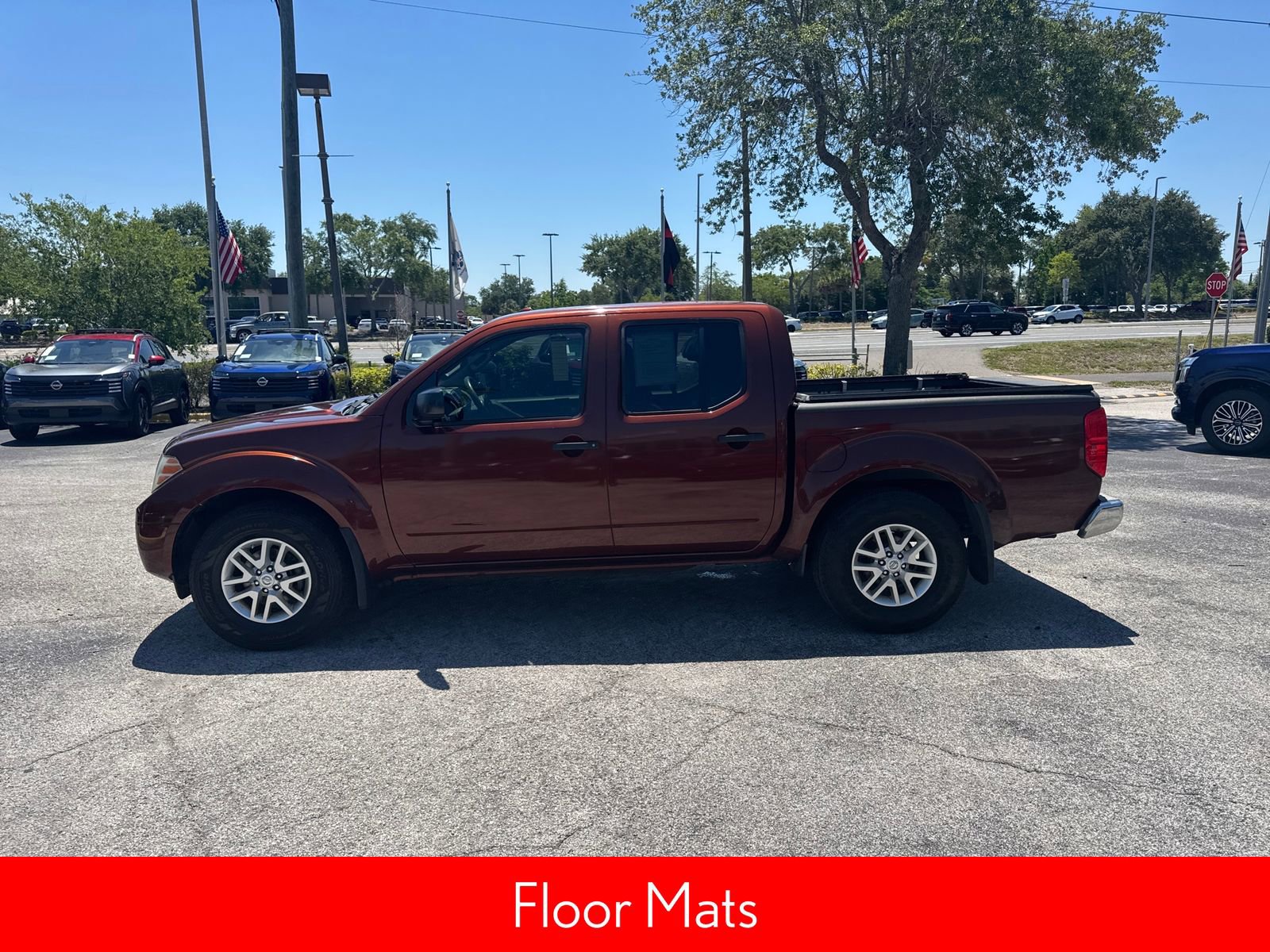 Used 2017 Nissan Frontier SV w/ SV Value Truck Package RWD image 12