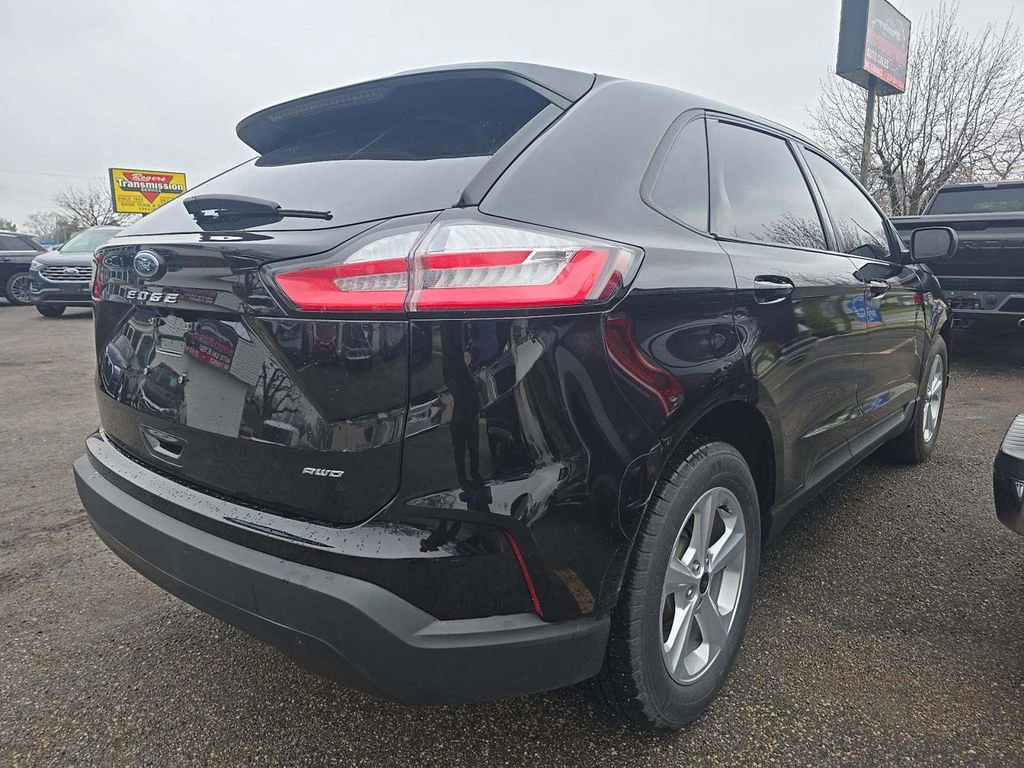 Used 2024 Ford Edge SE AWD/4WD image 4