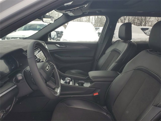 New 2025 Jeep Grand Cherokee L Altitude image 19