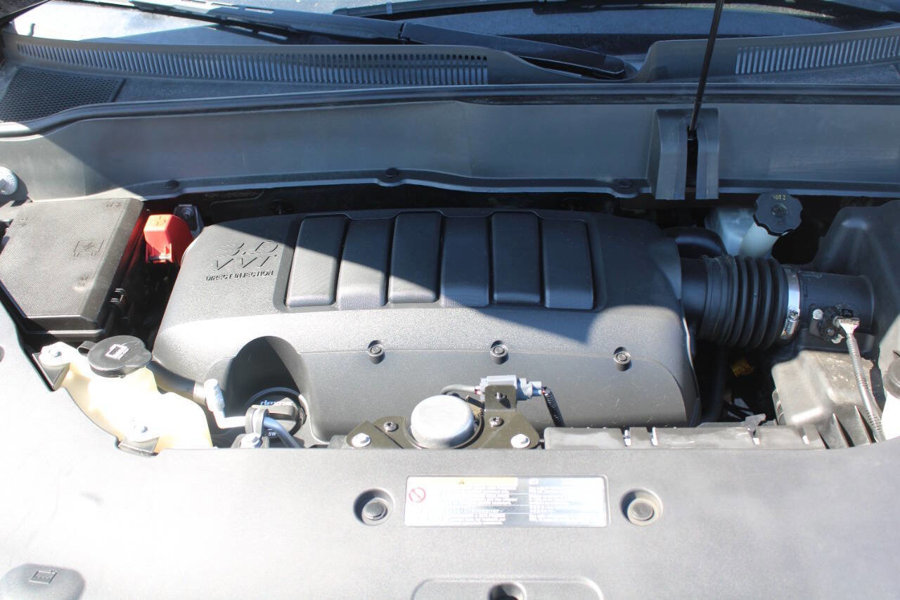 Used 2016 Buick Enclave Premium w/ Enclave Tuscan Edition image 18