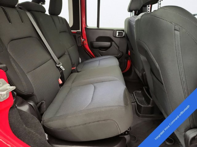 Used 2023 Jeep Wrangler Unlimited w/ Cold Weather Group AWD/4WD image 26