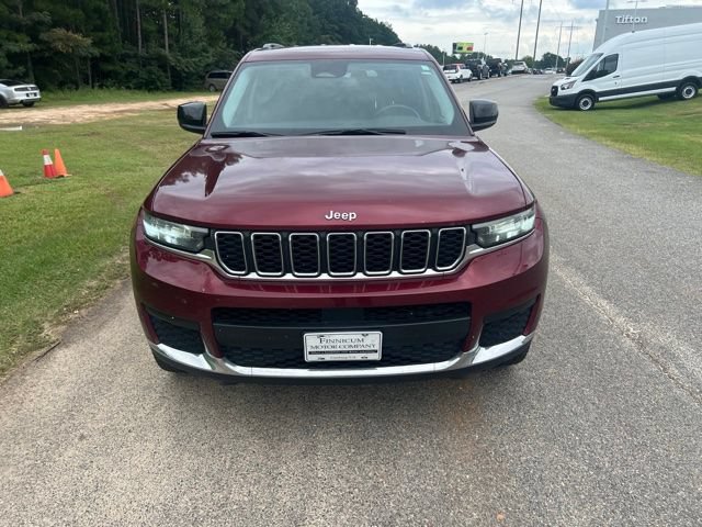 Used 2022 Jeep Grand Cherokee L Laredo w/ Luxury Tech Group I RWD image 2