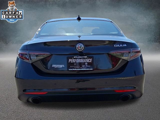 Used 2024 Alfa Romeo Giulia Ti w/ Performance Driving Package RWD image 5