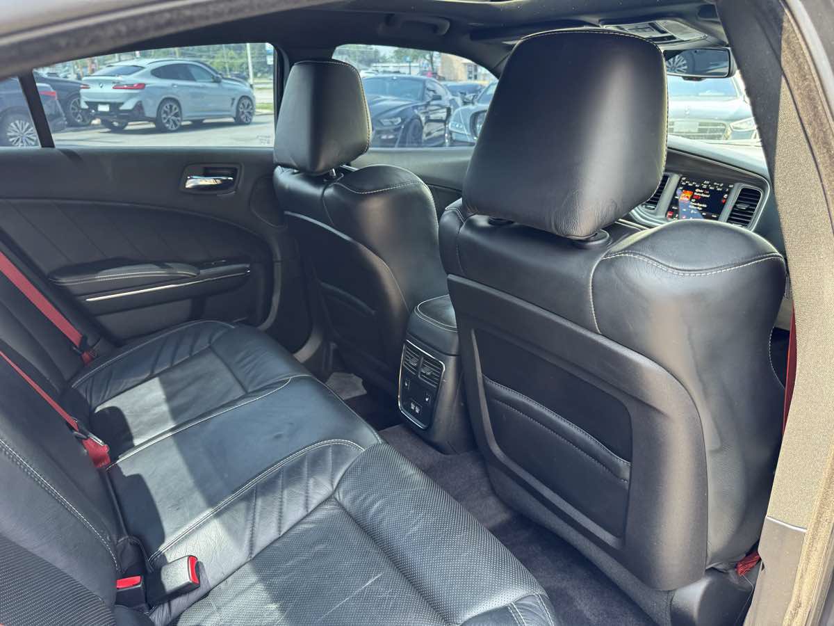 Used 2018 Dodge Charger SRT Hellcat w/ Harman/Kardon Audio Group RWD image 40