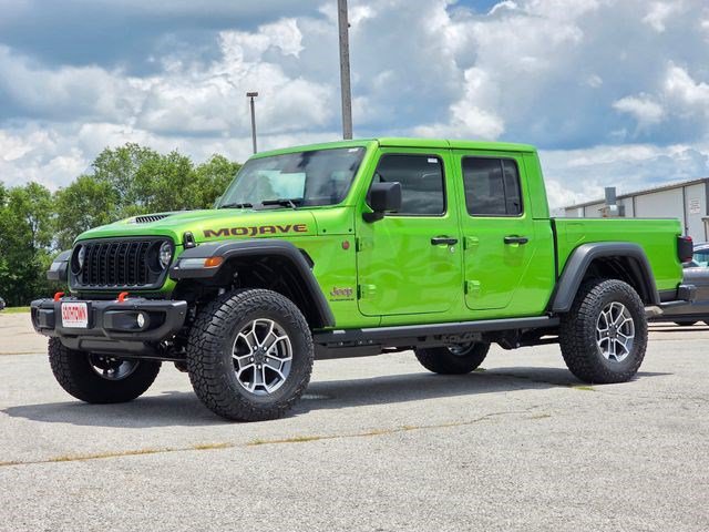 New 2026 Jeep Gladiator Mojave w/ Steel Bumper Group AWD/4WD image 3
