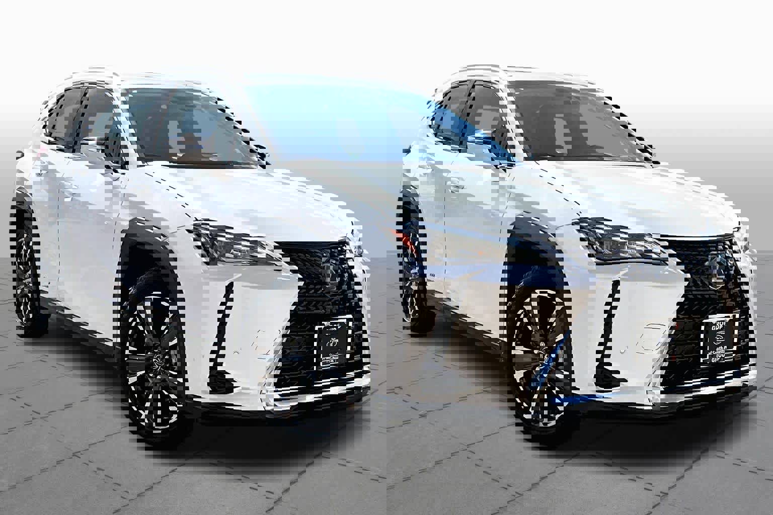 Used 2020 Lexus UX 250h w/ Premium Package image 3