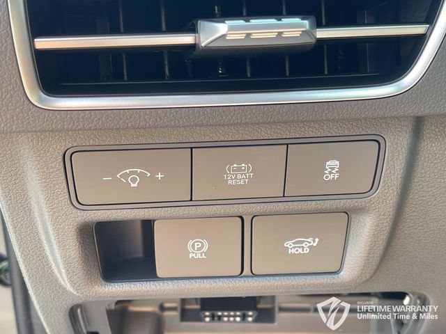 New 2026 Hyundai Sonata Limited FWD image 32