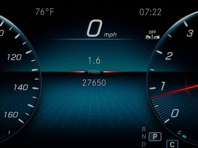 Used 2023 Mercedes-Benz GLA 250 4MATIC w/ Premium Package image 9