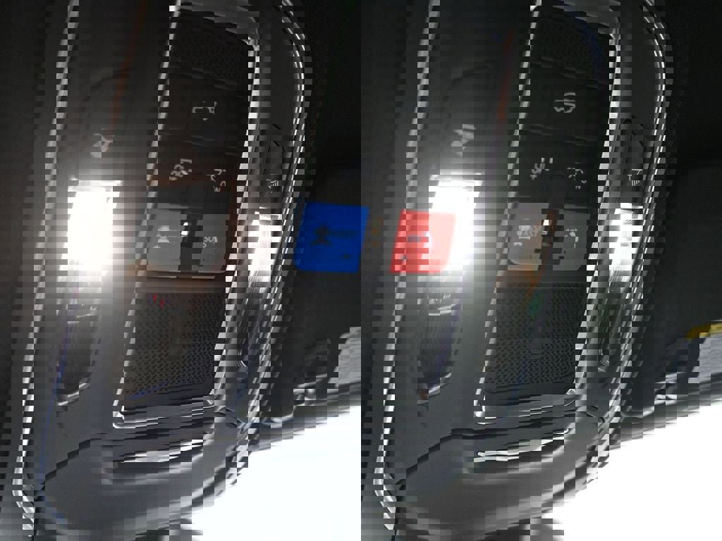 New 2025 Jeep Grand Cherokee Limited image 21