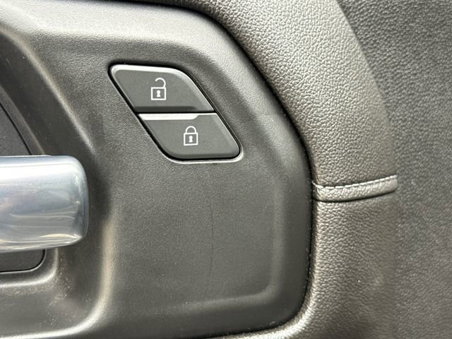 Used 2020 Chevrolet Silverado 1500 LT Trail Boss image 19