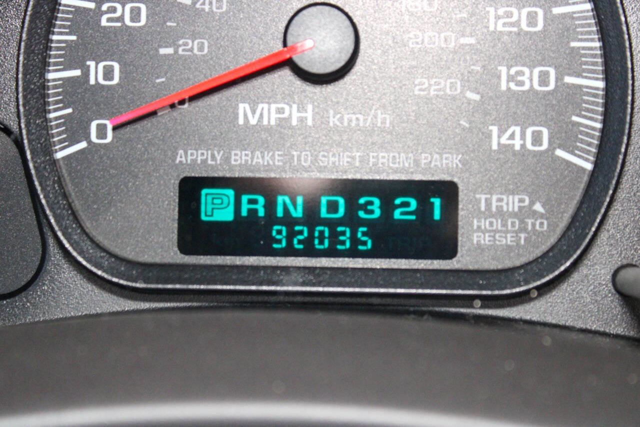 Used 2003 Chevrolet Monte Carlo SS w/ Preferred Equipment Group image 13