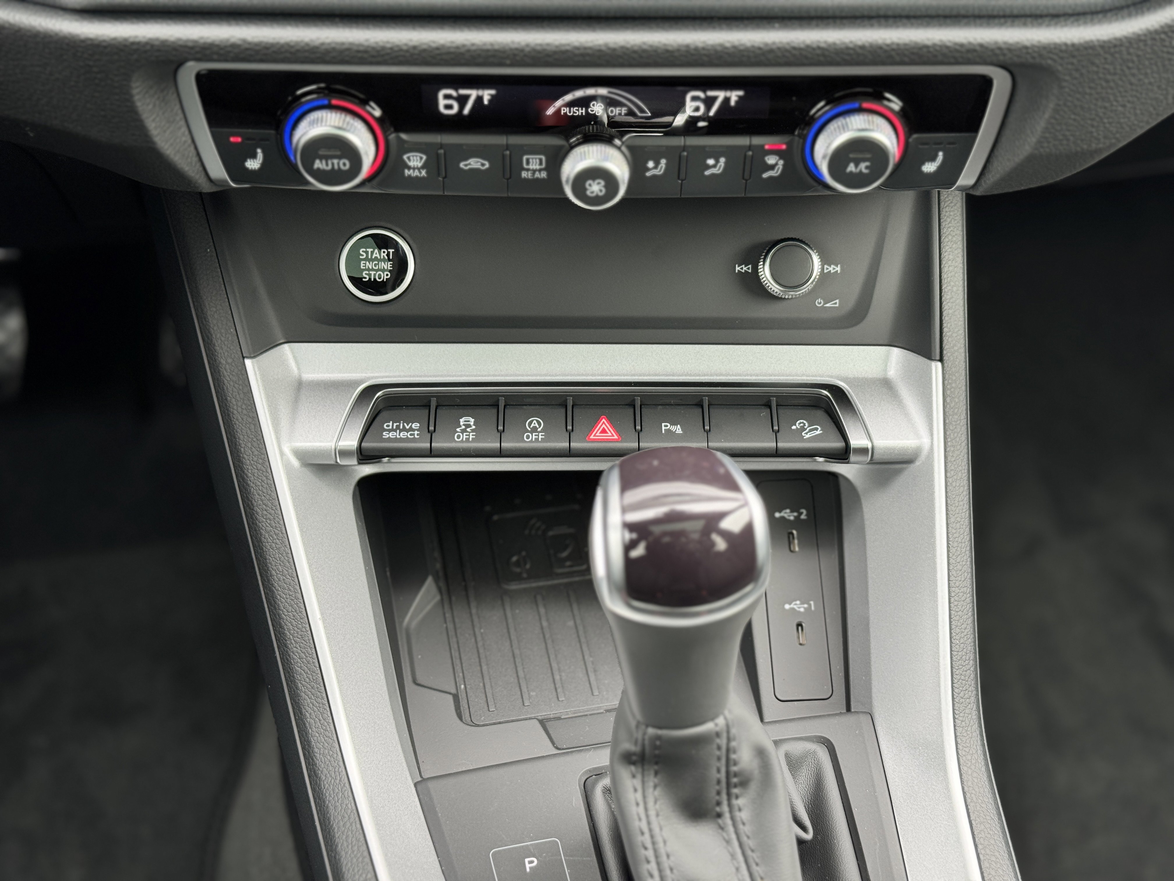 New 2025 Audi Q3 2.0T Premium image 13