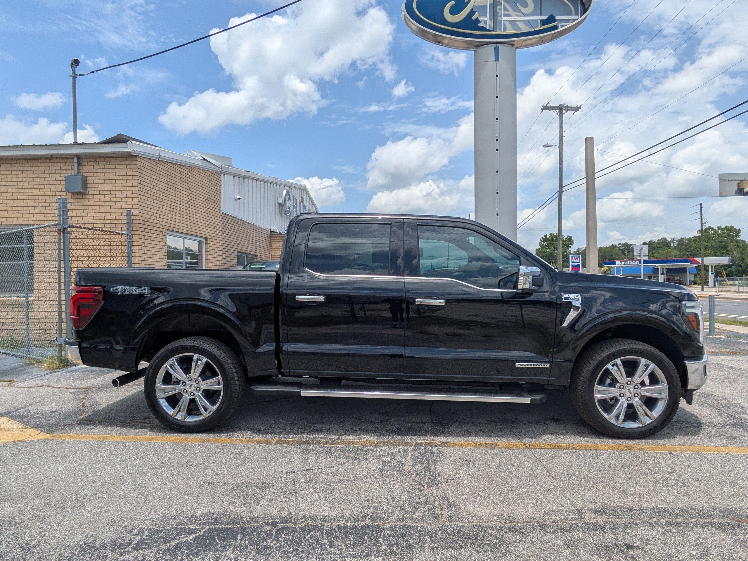 Certified 2025 Ford F150 Lariat w/ Equipment Group 502A High AWD/4WD image 3