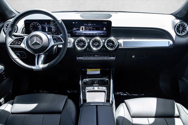 New 2026 Mercedes-Benz GLB 250 4MATIC image 18