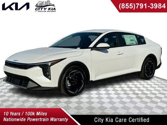 Used 2025 Kia K4 EX image 1