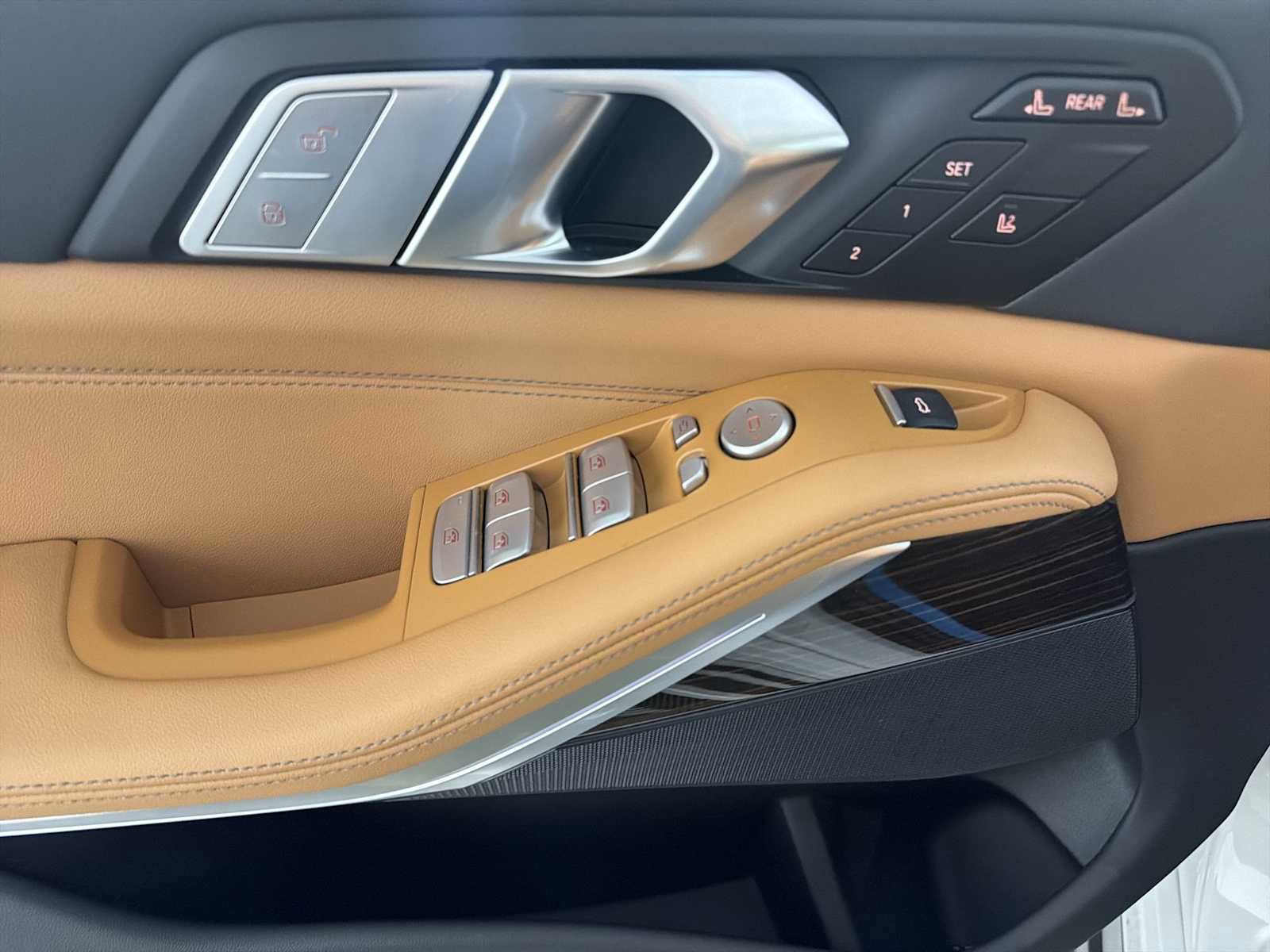 New 2026 BMW X7 xDrive40i image 13