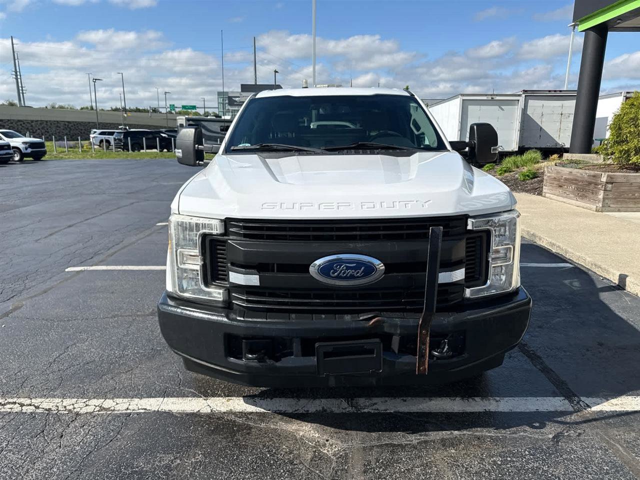 Used 2017 Ford F250 XL w/ Power Equipment Group RWD image 3