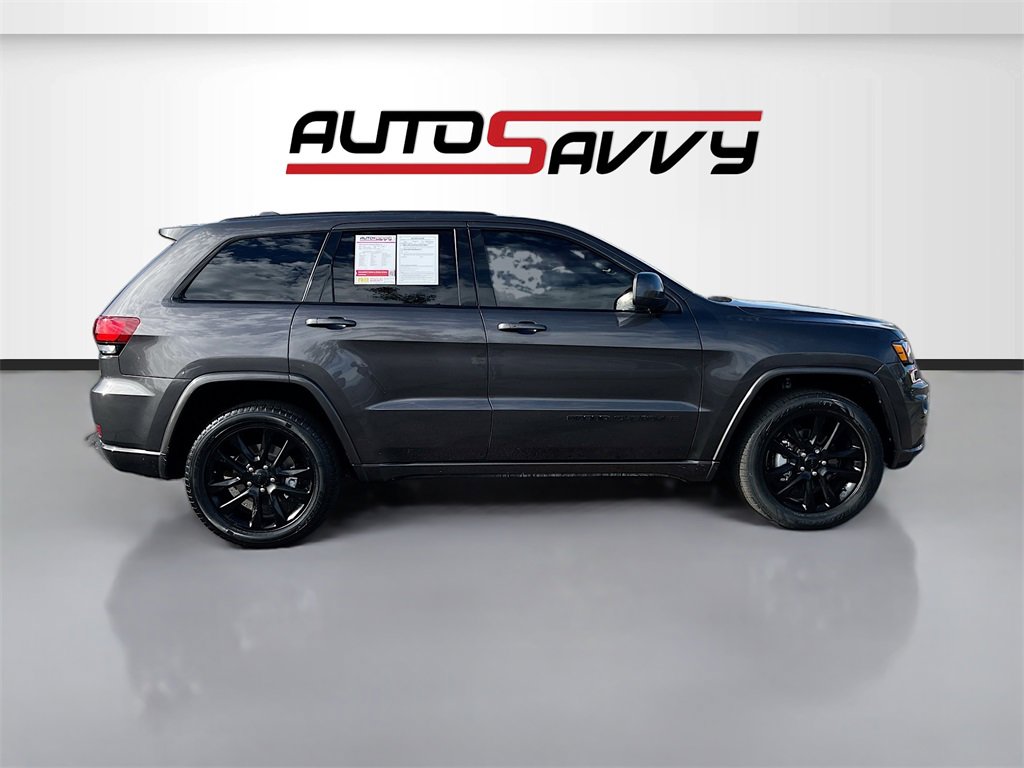 Used 2020 Jeep Grand Cherokee Altitude image 8