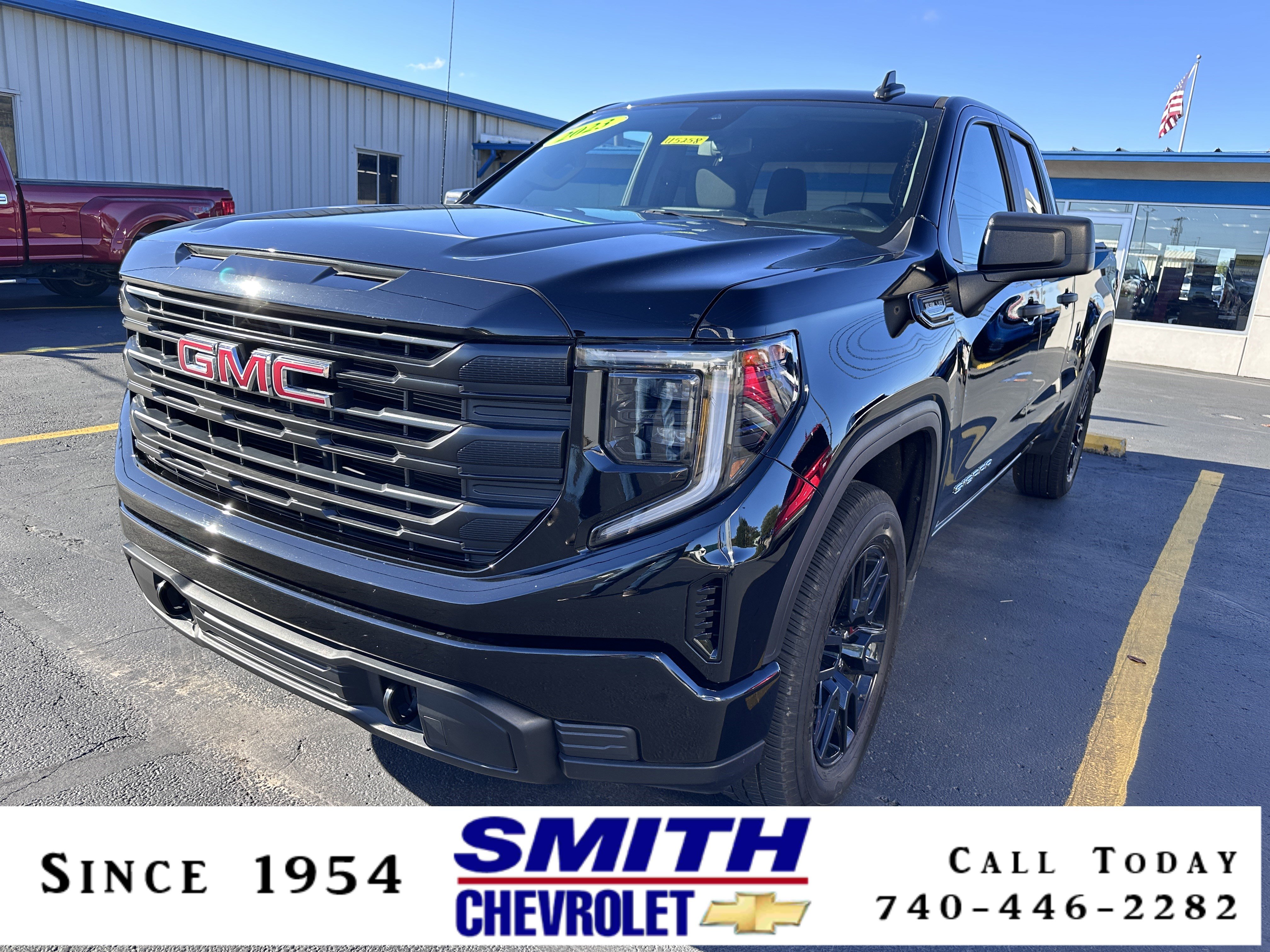 Used 2023 GMC Sierra 1500 Pro w/ Graphite Edition