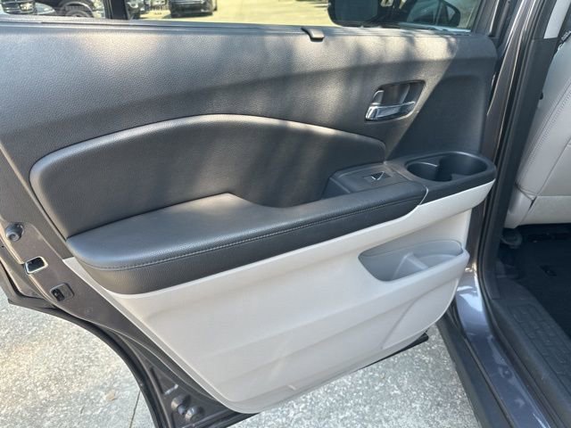 Used 2017 Honda Pilot Touring image 28
