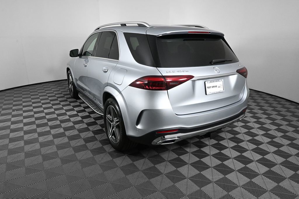 Certified 2026 Mercedes-Benz GLE 450e 4MATIC image 4