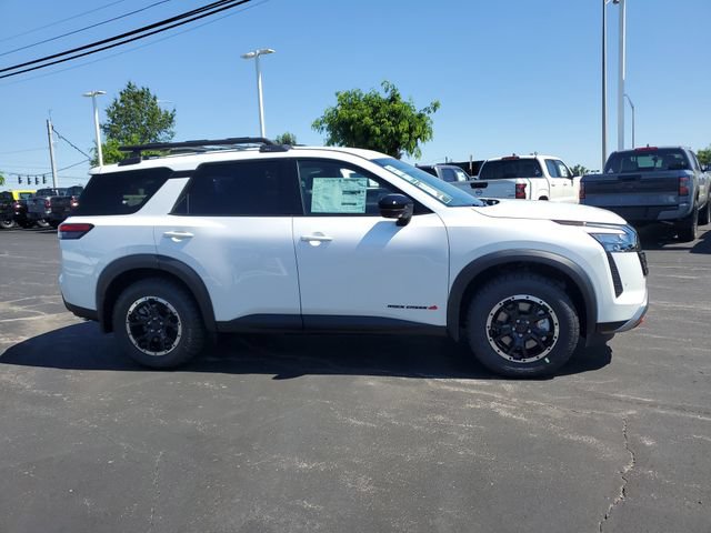 New 2026 Nissan Pathfinder Rock Creek AWD/4WD image 8