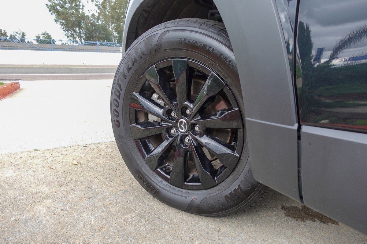 Certified 2025 MAZDA CX-50 AWD 2.5 S w/ Premium Package image 8