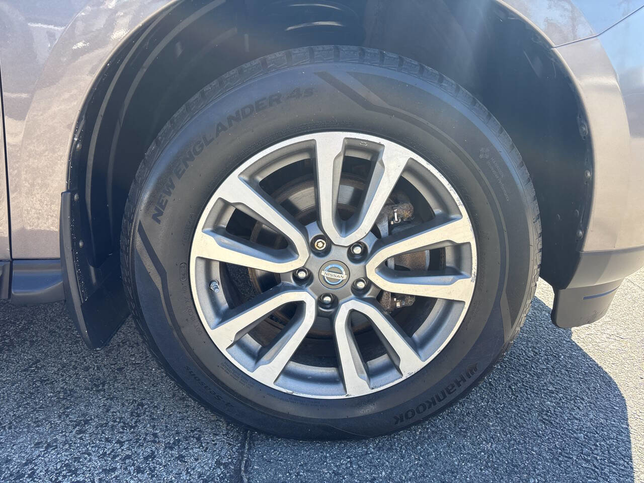 Used 2013 Nissan Pathfinder S AWD/4WD image 12