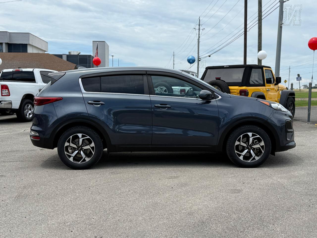 Used 2020 Kia Sportage LX FWD image 4