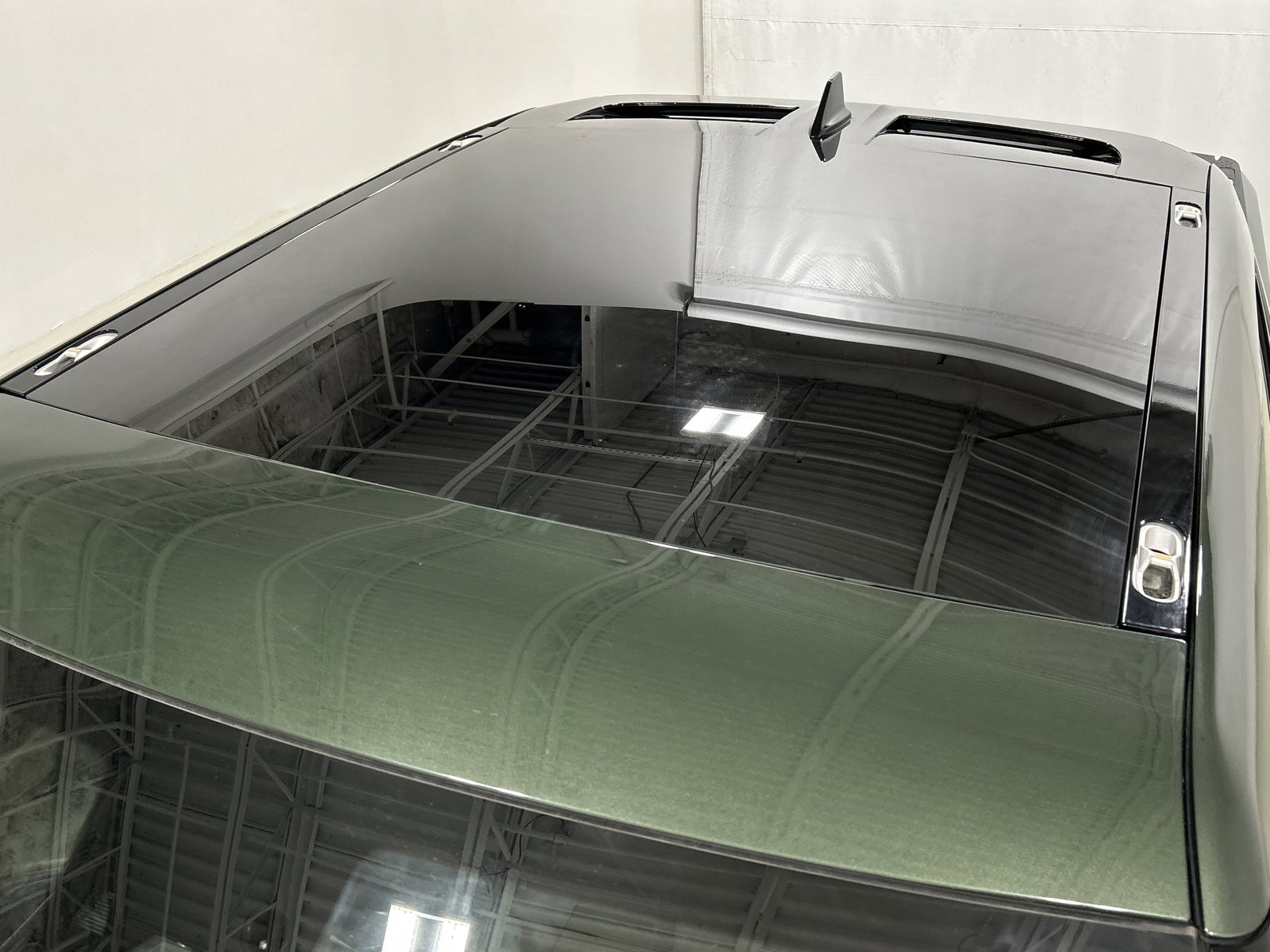 Used 2022 Rivian R1T Adventure image 13