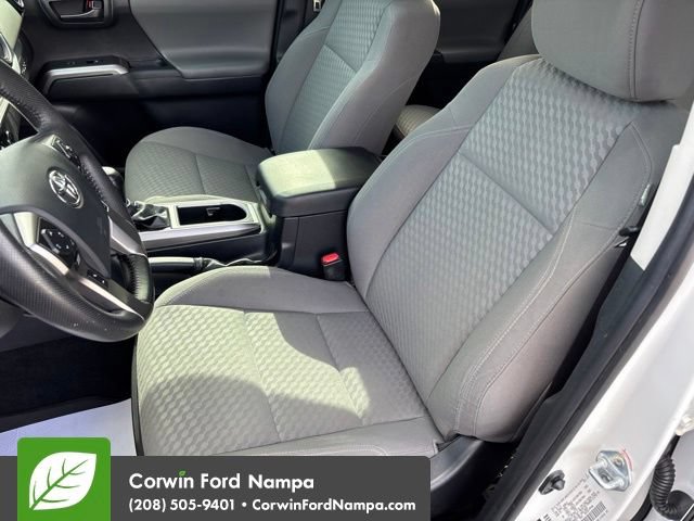 Used 2023 Toyota Tacoma SR5 AWD/4WD image 25