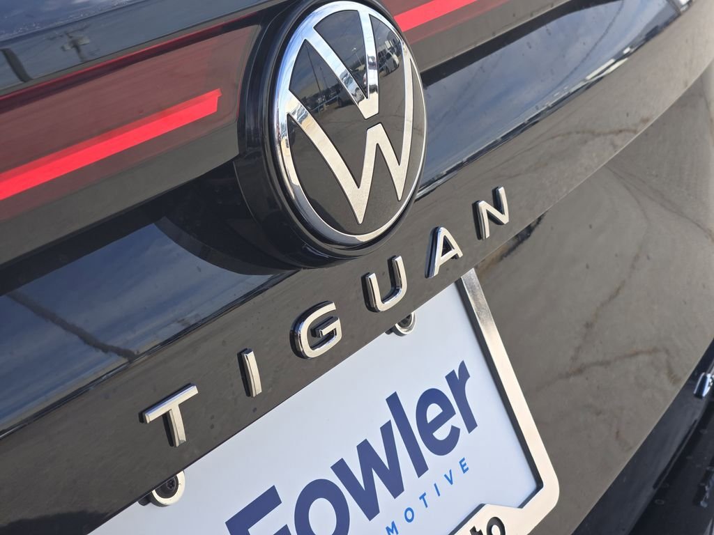 New 2026 Volkswagen Tiguan SE AWD/4WD image 7