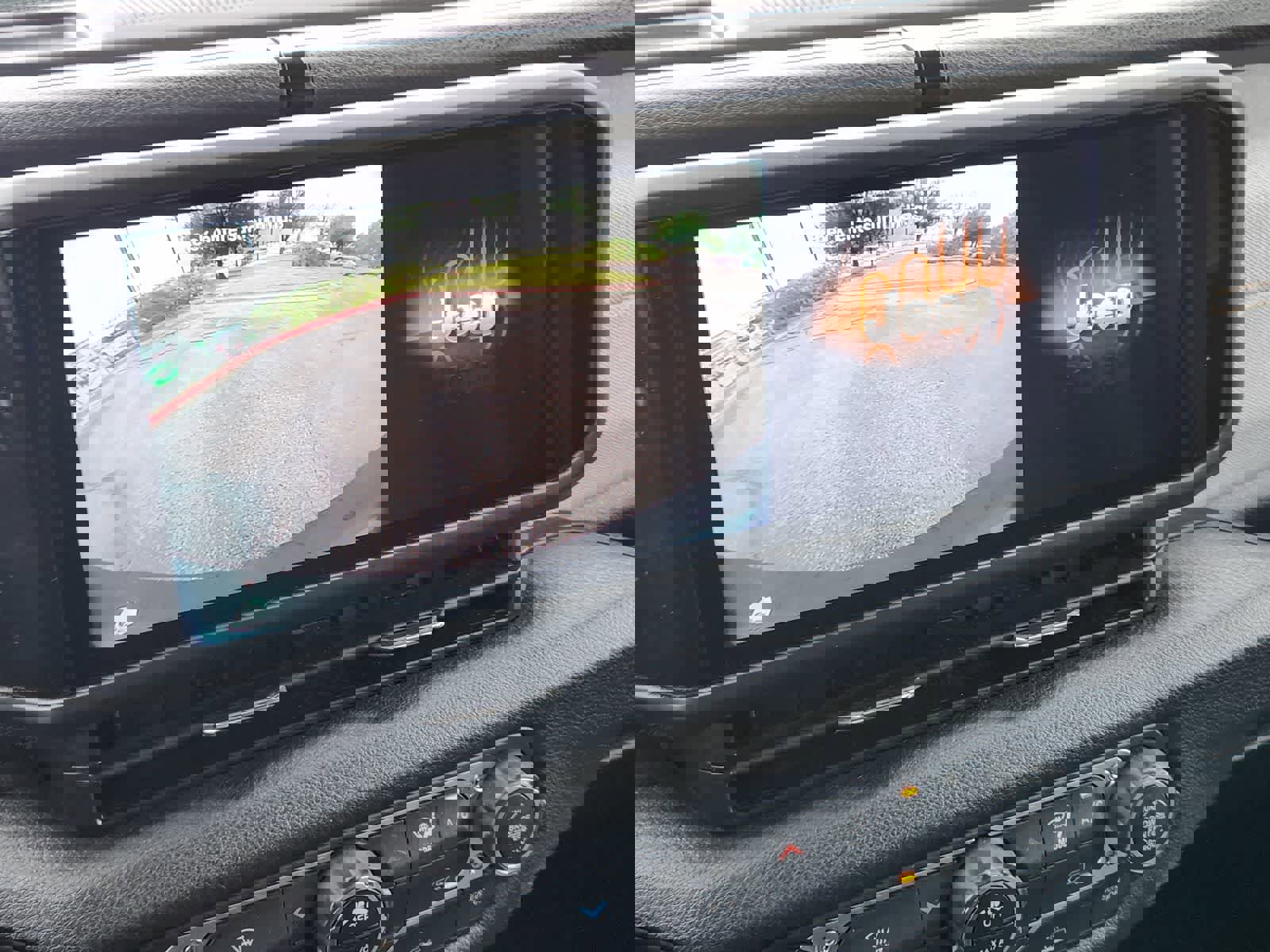 Used 2025 Jeep Wrangler Sport S image 15